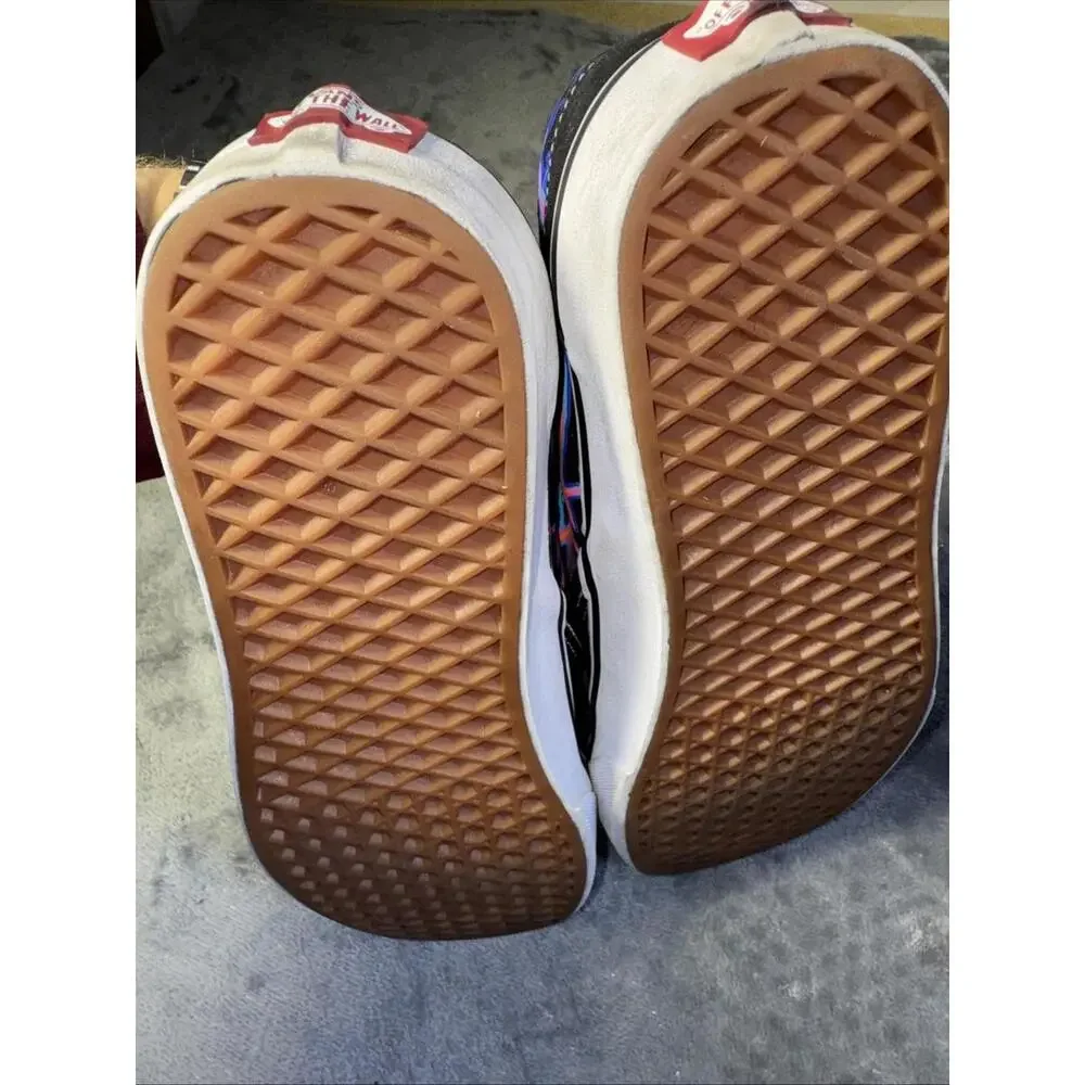 Vans Classic Slip On Electric Flame size 11 mens - Picture 13 of 13